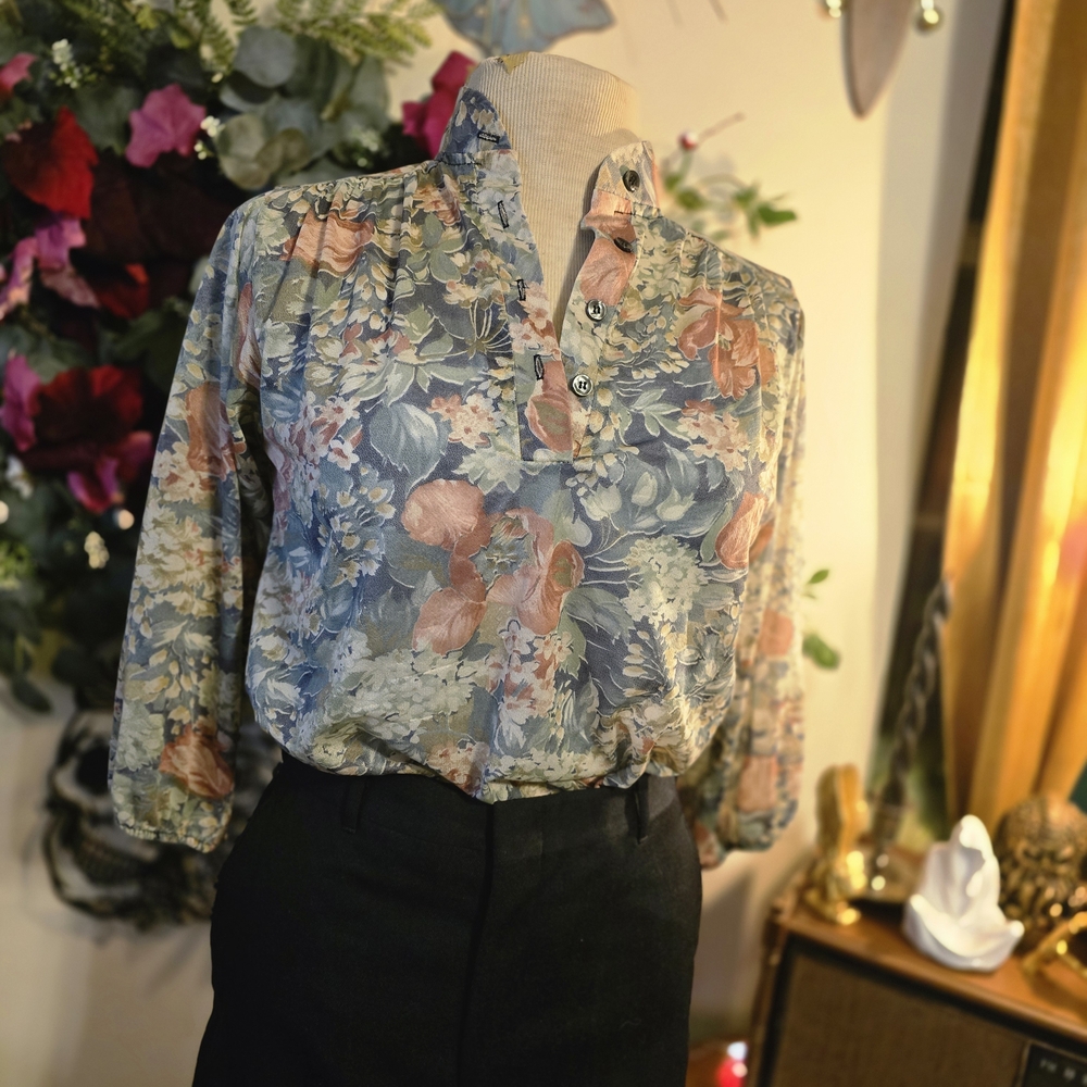 VTG 70s Floral Button-Up Women's Top